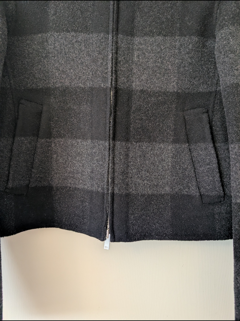Theory Womens 0 Black Plaid 100% Wool Zip Up Jacket Contemporary Preppy Classic - Picture 2 of 7